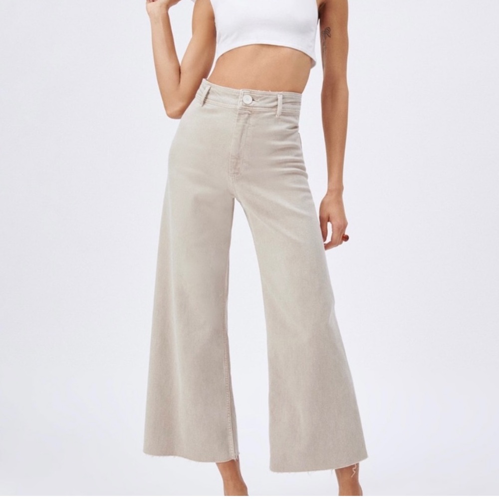 Zara tan jeans